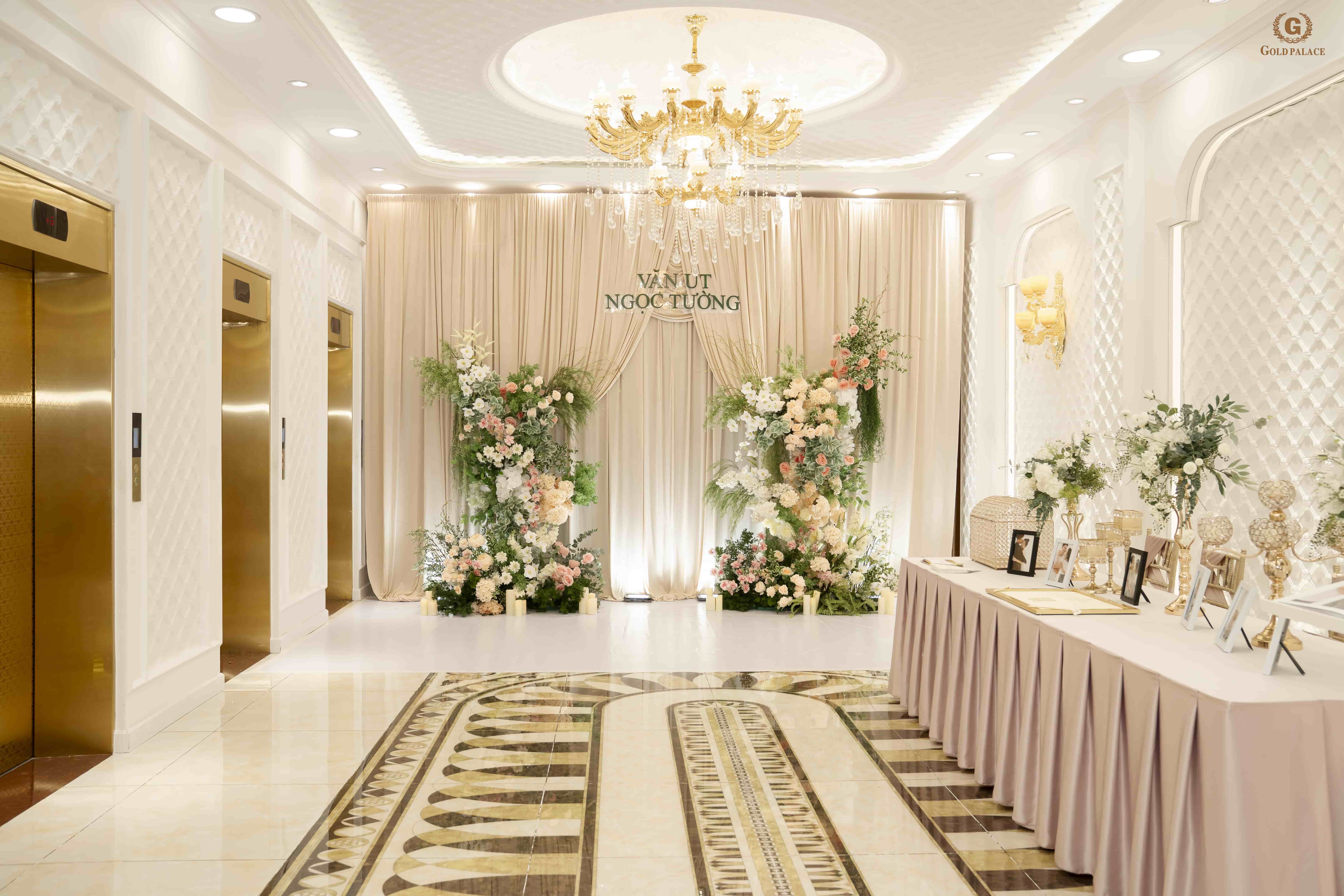 Đặt tiệc cưới ưu đãi tại Gold Palace