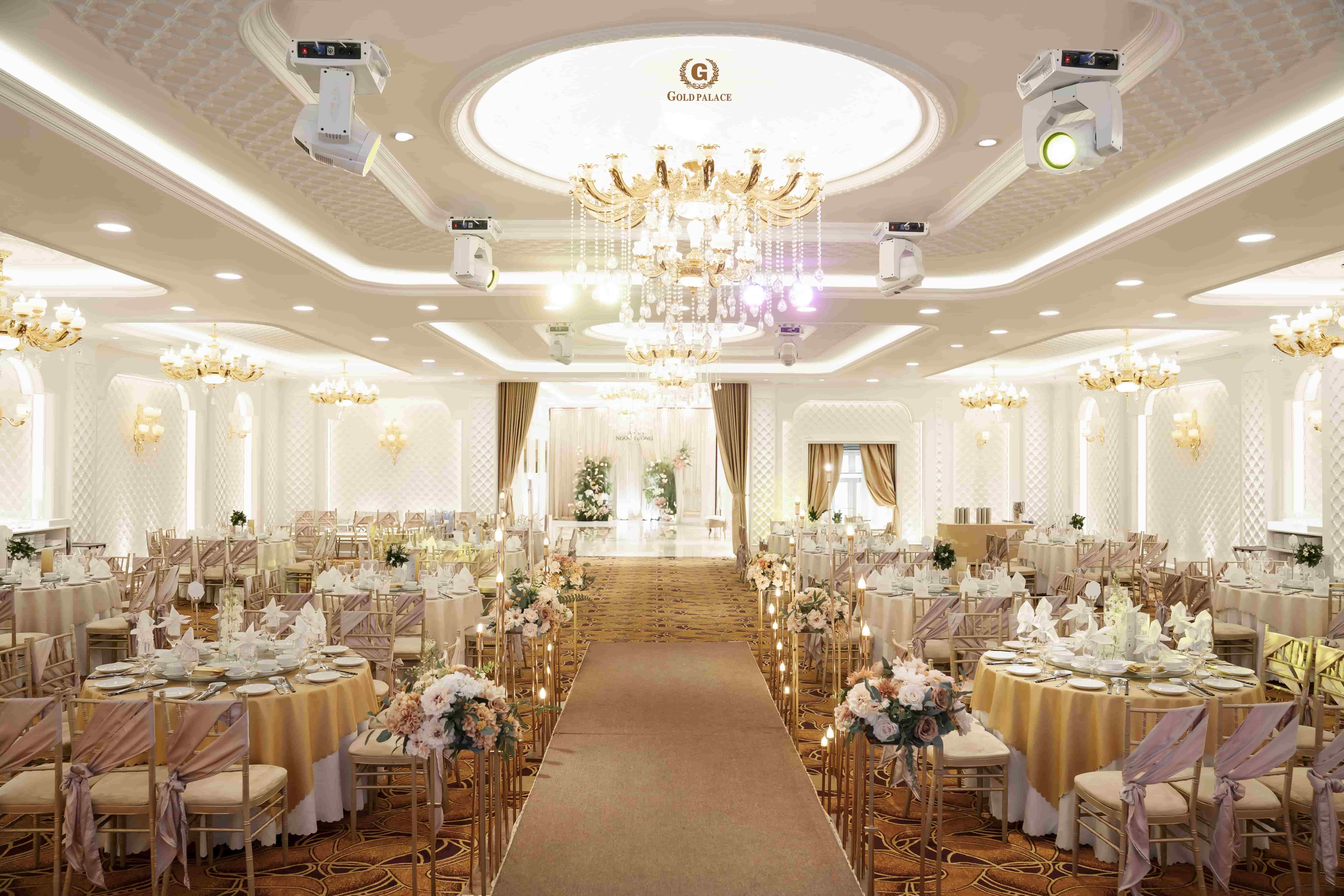 Khuyến mãi tiệc cưới Gold Palace